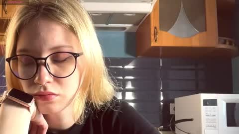 eileencrowday online show from 05.07.26
