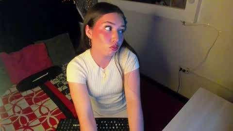 EILIN PINK online show from 03.28.26