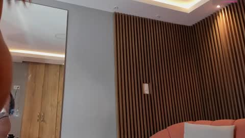 Eilin online show from 01.04.25