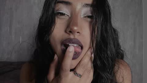 Eilyn online show from 03.05.25