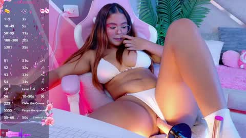 Snapshot of eimy__2 chatting on 03.28.26 eimy__2 online show from 03.28.26