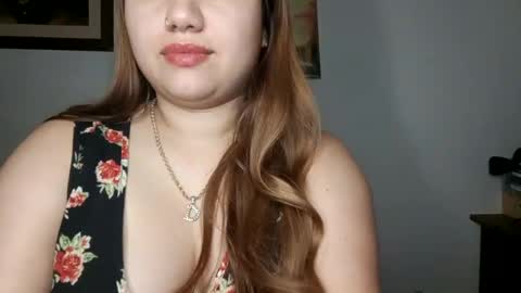 Snapshot of eimy_collin chatting on 12.27.24 EIMY MODEL INDEPENDENT online show from 12.27.24