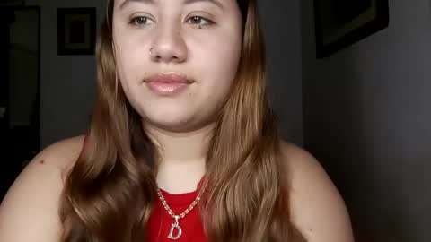 Snapshot of eimy_collin chatting on 01.12.25 EIMY MODEL INDEPENDENT online show from 01.12.25