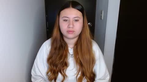 Snapshot of eimy_collin chatting on 02.18.25 EIMY MODEL INDEPENDENT online show from 02.18.25