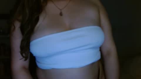 Snapshot of eimy_collin chatting on 10.05.25 EIMY MODEL INDEPENDENT online show from 10.05.25