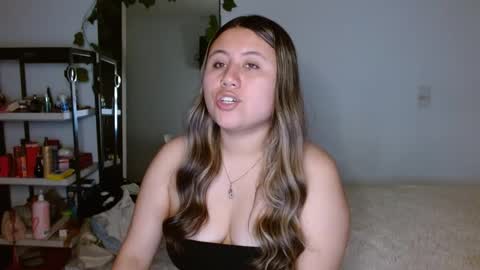 Snapshot of eimy_collin chatting on 10.09.25 EIMY MODEL INDEPENDENT online show from 10.09.25