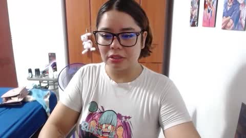 eimy_saenzz online show from 12.14.25