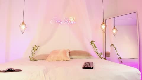 eimy_stonne online show from 05.11.26