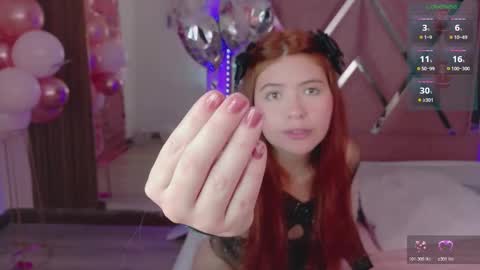 eimyaniston cute online show from 12.20.25