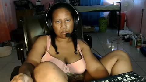 Eirondra Valeen online show from 03.04.26