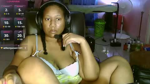 Snapshot of eirondra_valeen chatting on 05.22.26 Eirondra Valeen online show from 05.22.26