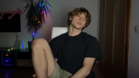 Eitan online show from 12.26.24