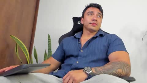 EITHAN CONOR online show from 10.07.25