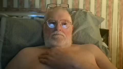 Snapshot of eketman1964 chatting on 03.18.26 eketman1964 online show from 03.18.26