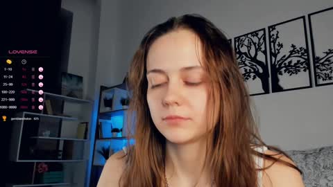 Elis 3 online show from 01.13.25