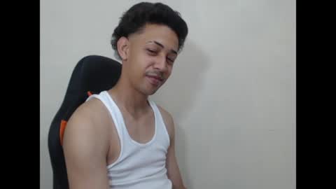 Snapshot of el_menor chatting on 05.20.26 Instagram BelowAbajo online show from 05.20.26