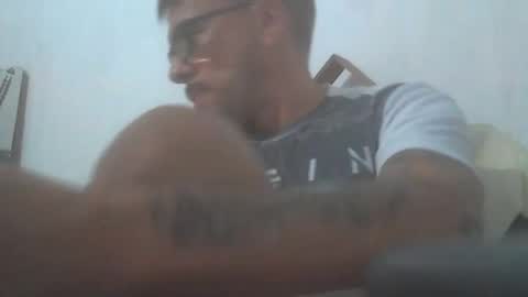 Snapshot of el_principe_veryhot chatting on 03.10.26 el_principe_veryhot online show from 03.10.26