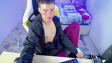 Snapshot of el_rubioo_ chatting on 05.27.26 RUBIO online show from 05.27.26