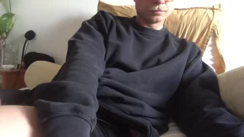 Snapshot of el_thunder chatting on 03.25.26 MrE online show from 03.25.26