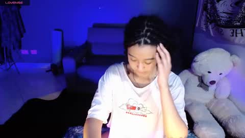 Snapshot of ela_0 chatting on 12.15.24 Ela Help me reach 100 thumbs up online show from 12.15.24