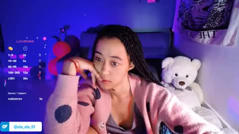 Snapshot of ela_0 chatting on 01.09.25 Ela Help me reach 100 thumbs up online show from 01.09.25