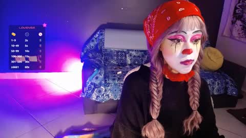 Snapshot of ela_0 chatting on 03.08.25 Ela Help me reach 100 thumbs up online show from 03.08.25