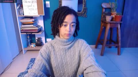 Snapshot of ela_0 chatting on 10.27.25 Ela Help me reach 100 thumbs up online show from 10.27.25