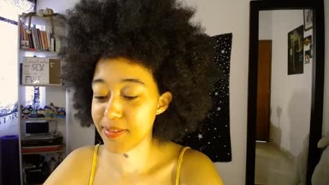 Ela  Help me reach 100 thumbs up online show from 08.02.26