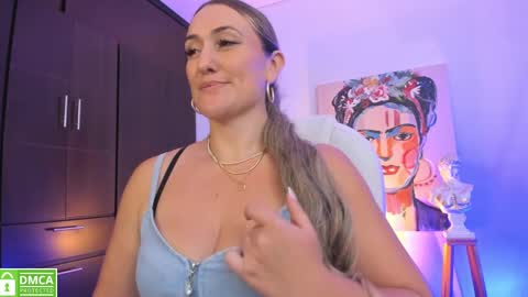 Snapshot of ela_ps chatting on 12.27.24 LOREIN online show from 12.27.24