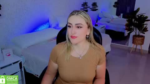 Snapshot of ela_ps chatting on 10.17.25 LOREIN online show from 10.17.25