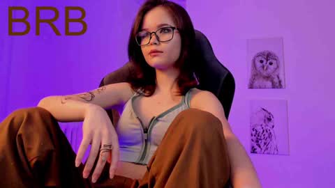 Snapshot of elainebeness chatting on 01.29.25 Your sweet girl online show from 01.29.25