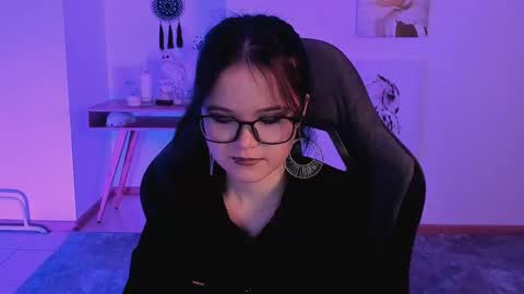 Snapshot of elainebeness chatting on 03.06.25 Your sweet girl online show from 03.06.25