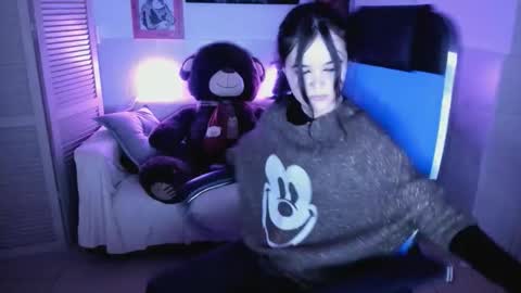 Snapshot of elainebeness chatting on 10.14.25 Your sweet girl online show from 10.14.25