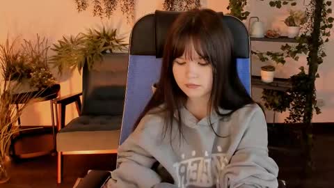 Snapshot of elainebeness chatting on 02.10.26 Your sweet girl online show from 02.10.26