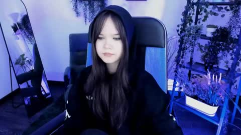 Your sweet girl online show from 04.25.26
