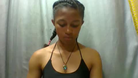 Snapshot of elaliealdy chatting on 09.25.25 elaliealdy online show from 09.25.25