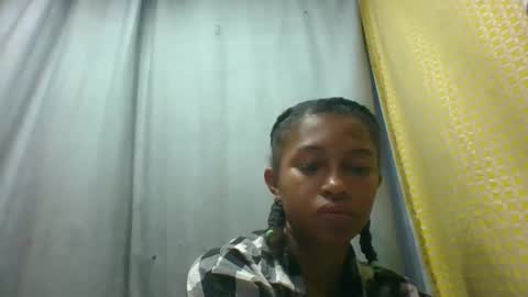 Snapshot of elaliealdy chatting on 10.03.25 elaliealdy online show from 10.03.25