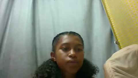 Snapshot of elaliealdy chatting on 10.15.25 elaliealdy online show from 10.15.25