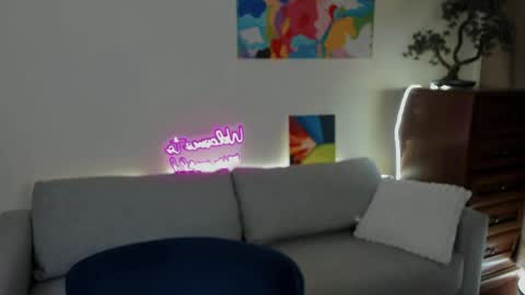 Elani online show from 04.28.26