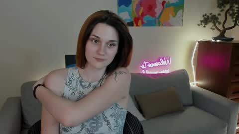 Snapshot of elani_lune chatting on 05.07.26 Elani online show from 05.07.26