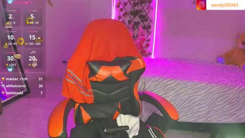 Snapshot of elara_green chatting on 03.12.26 lara online show from 03.12.26