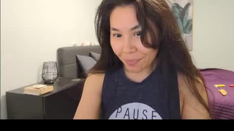 elaramuse_ online show from 07.24.26