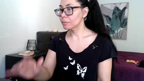 elaramuse_ online show from 07.25.26
