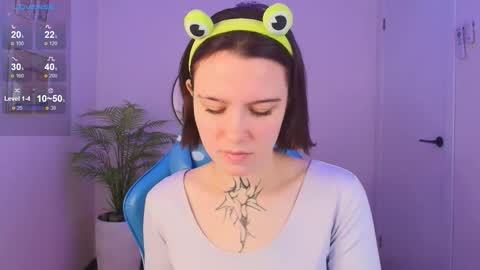 Snapshot of elastikiss chatting on 10.06.25 elastikiss online show from 10.06.25