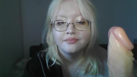 elayne_sweet online show from 04.22.26