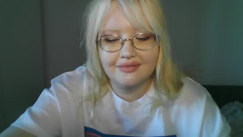 elayne_sweet online show from 04.30.26