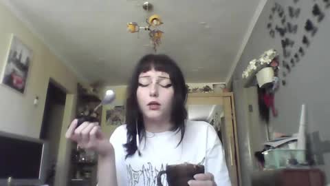 Lia online show from 05.04.26