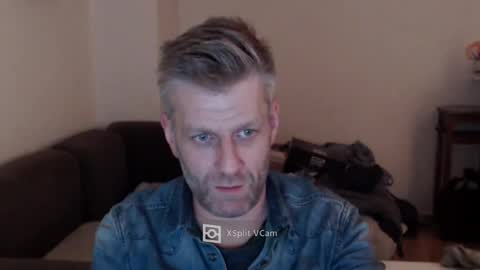 Snapshot of elculiador2207 chatting on 12.08.24 Timm online show from 12.08.24