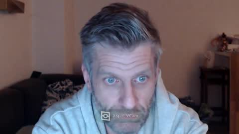 Snapshot of elculiador2207 chatting on 01.09.25 Timm online show from 01.09.25