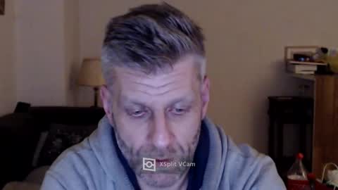 Snapshot of elculiador2207 chatting on 02.04.25 Timm online show from 02.04.25